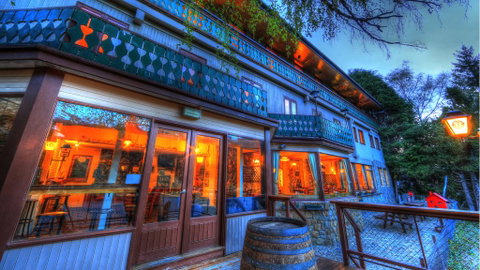Candlelight Lodge - Accommodation Sunshine Coast 0