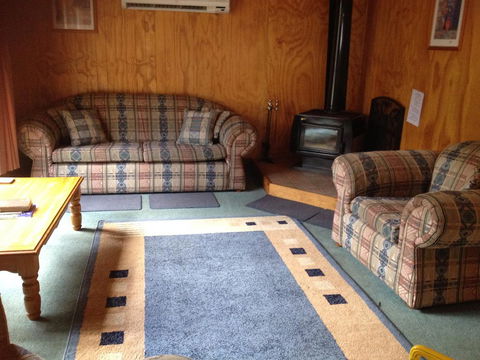 Canobolas Mountain Cabins - Accommodation Sunshine Coast 1