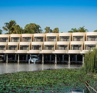 Capri Waters Country Club - Accommodation Sunshine Coast