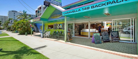 Caravella Backpackers - Accommodation Sunshine Coast 3