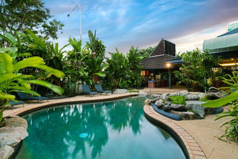 Cascade Gardens - Accommodation Sunshine Coast 0