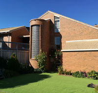 Castle stay at lakes entrance - Accommodation Sunshine Coast