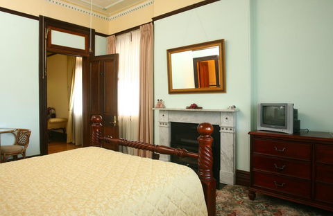 CBC Bed & Breakfast & Cafe - Accommodation Sunshine Coast 2