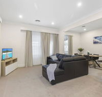 Central and Charming on Wallace - Accommodation Sunshine Coast