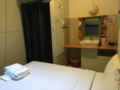 Central Perk Lodge - Accommodation Sunshine Coast 2