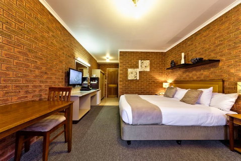 Central Yarrawonga Motor Inn - Accommodation Sunshine Coast 1