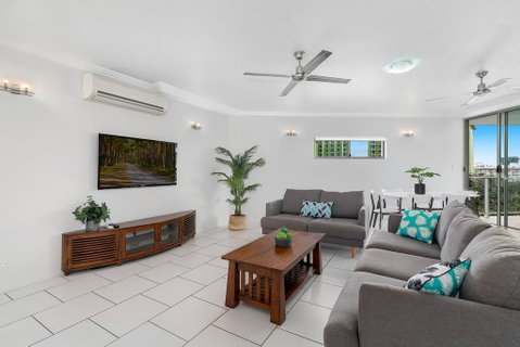 Centrepoint Apartments - Accommodation Sunshine Coast 3