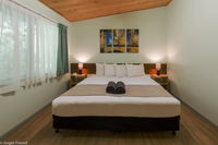 Book Lake Eacham Accommodation Vacations Accommodation Sunshine Coast Accommodation Sunshine Coast