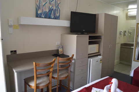 Charters Towers Motel - Accommodation Sunshine Coast 3