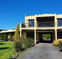 Chateau Bass - Accommodation Sunshine Coast