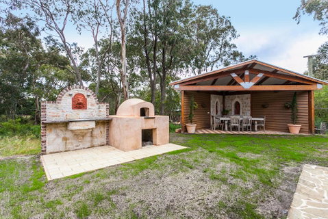 Chianti Cottages - Accommodation Sunshine Coast 1