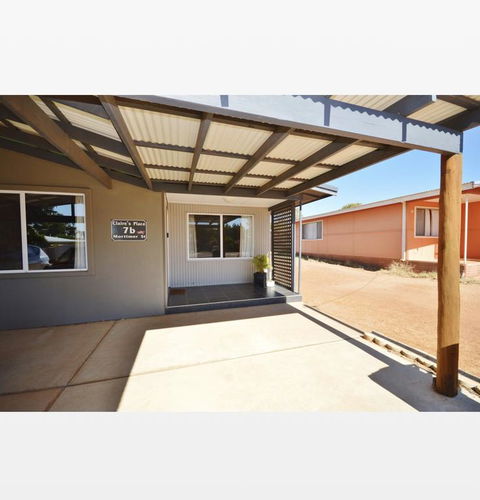 Claires Place - Accommodation Sunshine Coast 3