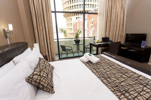 Clarendon Hotel - Accommodation Sunshine Coast 0