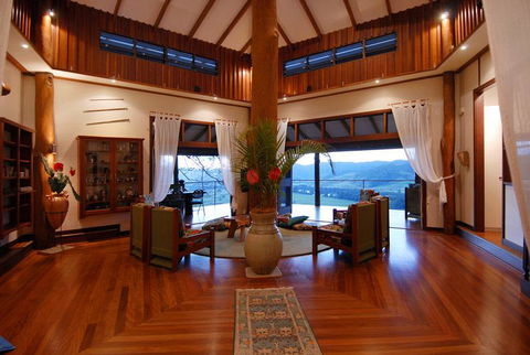 Cloud 9 - Accommodation Sunshine Coast 2