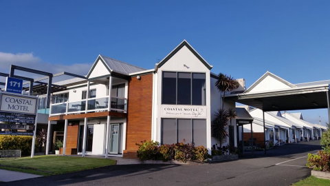 Coastal Motel - Accommodation Sunshine Coast 0