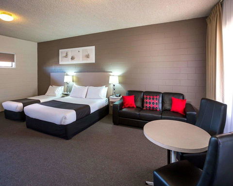 Comfort Inn & Suites King Avenue - Accommodation Sunshine Coast 3