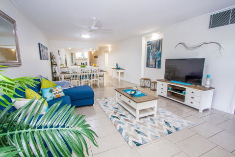 Coral Sands - Accommodation Sunshine Coast 0