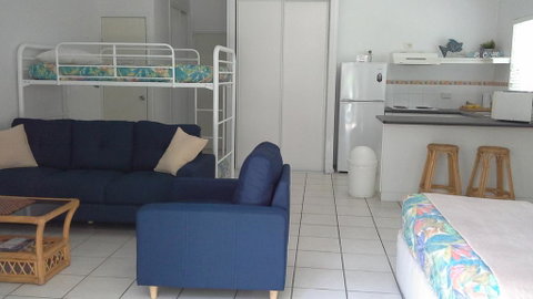 Coral Suite In Resort Complex - Accommodation Sunshine Coast 1
