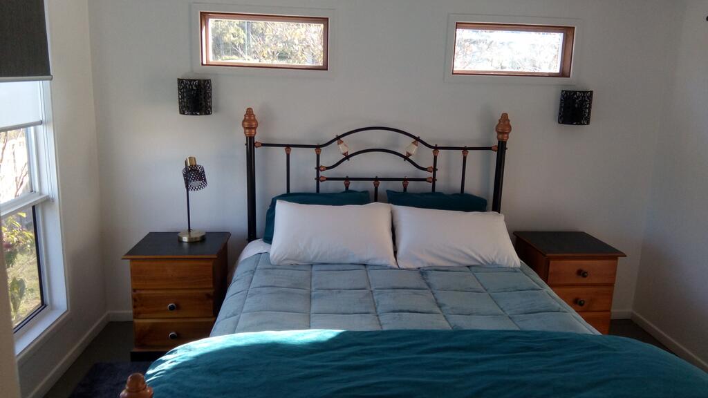 Roseberry Creek ACT Accommodation Sunshine Coast