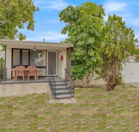 Cosy Neat and Convenient Holiday House - Accommodation Sunshine Coast