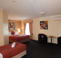 Cotswold Motor Inn - Accommodation Sunshine Coast