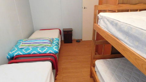 Cottage 51 - Topspot Cottages - Accommodation Sunshine Coast 2
