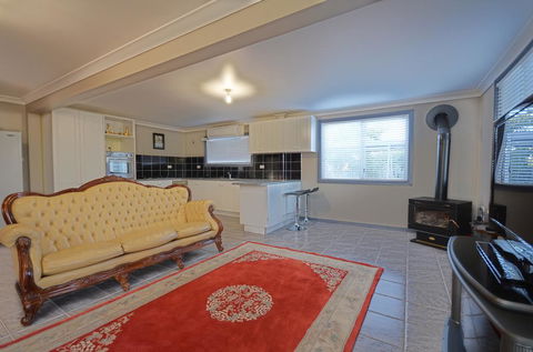 Cottage In The Country - Accommodation Sunshine Coast 0
