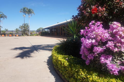 Country Ayr Motel And Breakfast - Accommodation Sunshine Coast 3
