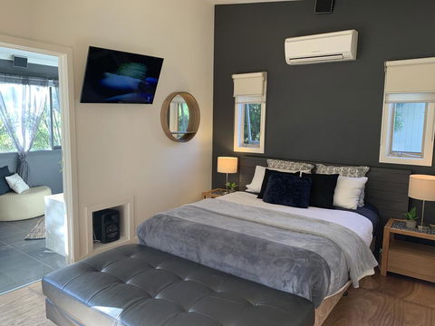 Couples Private Spa Retreat - Accommodation Sunshine Coast 0