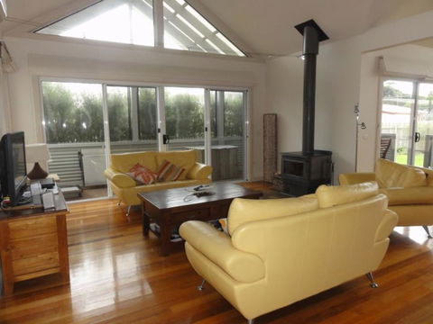 Cowes On Hotham - Accommodation Sunshine Coast 3