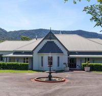Cowley House - stunning entertainer views pool - Accommodation Sunshine Coast