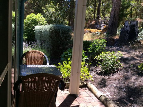Crabapple Lane - Accommodation Sunshine Coast 3