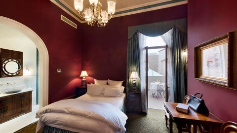 Craig's Royal Hotel - Accommodation Sunshine Coast 2