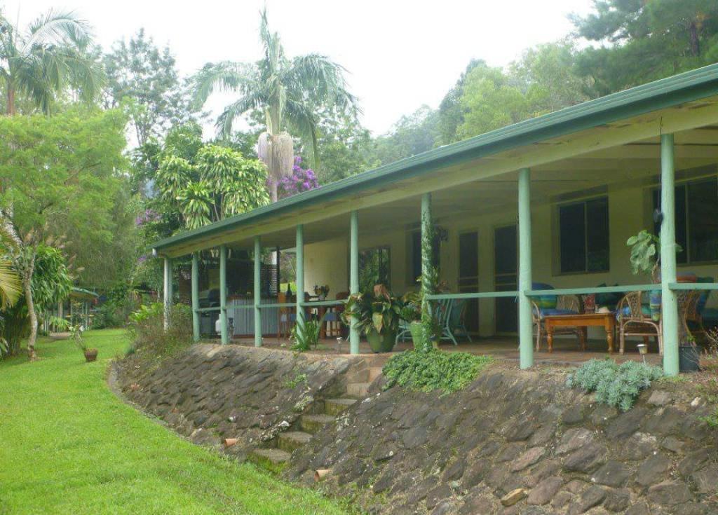 Nimbin NSW Accommodation Sunshine Coast