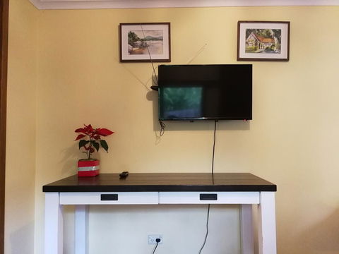Croydon Station - A Tranquil Retreat - Accommodation Sunshine Coast 3