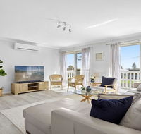 Culburra Beach Retreat - close to two beaches - Accommodation Sunshine Coast