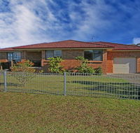 Culburra Getaway - close to beach and lake - Accommodation Sunshine Coast