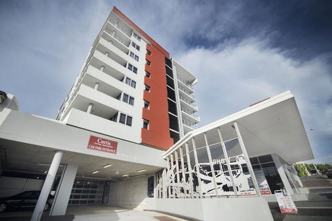 Curtis Central Apartments - Accommodation Sunshine Coast 0