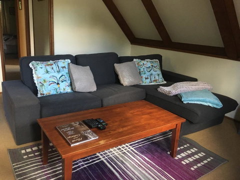 Dancing Waters Cottage - Accommodation Sunshine Coast 1