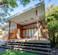 Decked out for a Fantastic Holiday - Whole house Winnett St Woorim - Accommodation Sunshine Coast