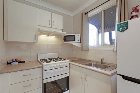 Discovery Parks - Gerroa - Accommodation Sunshine Coast 1