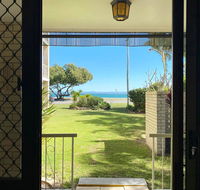 Dolphin View on South Esplanade - Accommodation Sunshine Coast