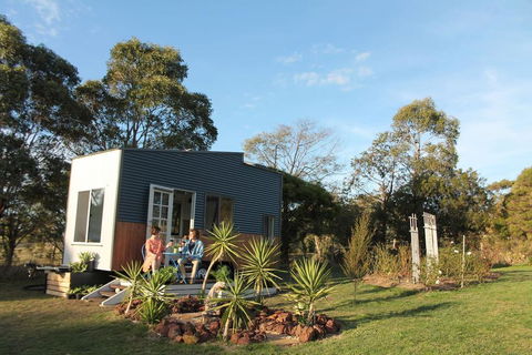 Dyl & Lil's Tiny House On Wheels - Accommodation Sunshine Coast 1