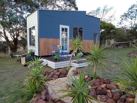 Dyl & Lil's Tiny House On Wheels - Accommodation Sunshine Coast 0