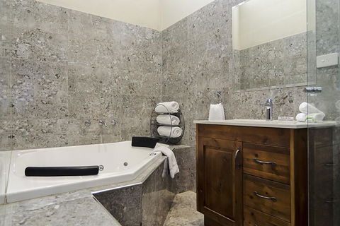 Eagle Foundry Bed & Breakfast - Accommodation Sunshine Coast 1