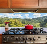 Eagle Ridge - Accommodation Sunshine Coast