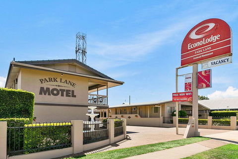 Econo Lodge Park Lane - Accommodation Sunshine Coast 0