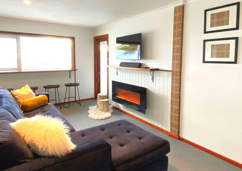 Eiger Chalet - Accommodation Sunshine Coast 1