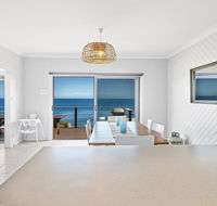 Elanora - Ocean St No.8 - Accommodation Sunshine Coast