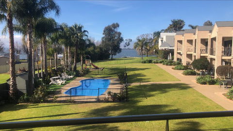 ELSINOR Townhouse 2 - Accommodation Sunshine Coast 3